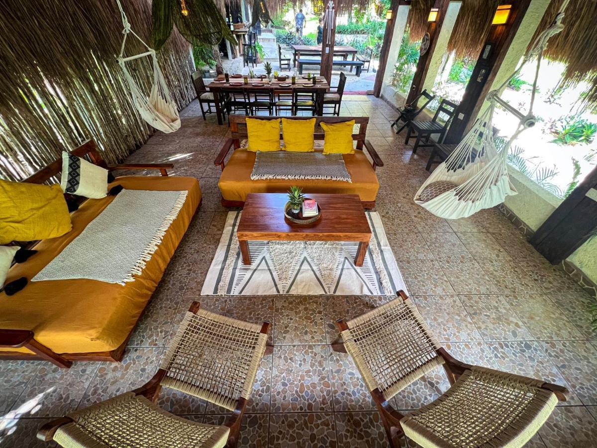 Hotel Santuario Front Oasis